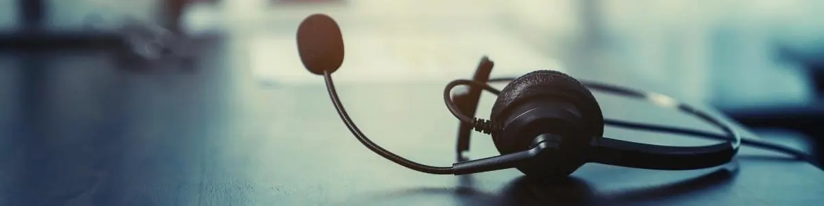 برای داشتن سیستم VOIP تماس بگیرید